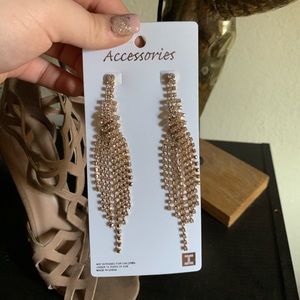 Gold Dangling occasion earrings